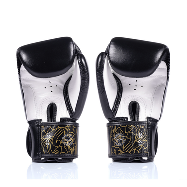 Fairtex x Reversal Boxing Gloves – Spirit of Wai Kru Edition