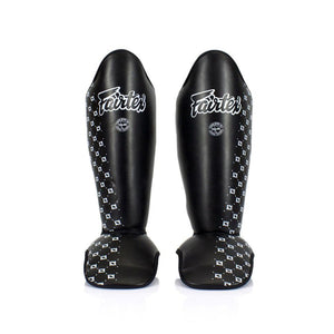 Fairtex Training Bundle Shin Guards SP5 + MMA Grappling Gloves FGV18